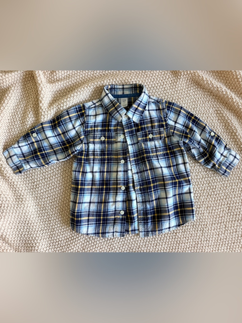 Baby Gap Plaid Button-Up Shirt — 12–18M | EUC 💙💛